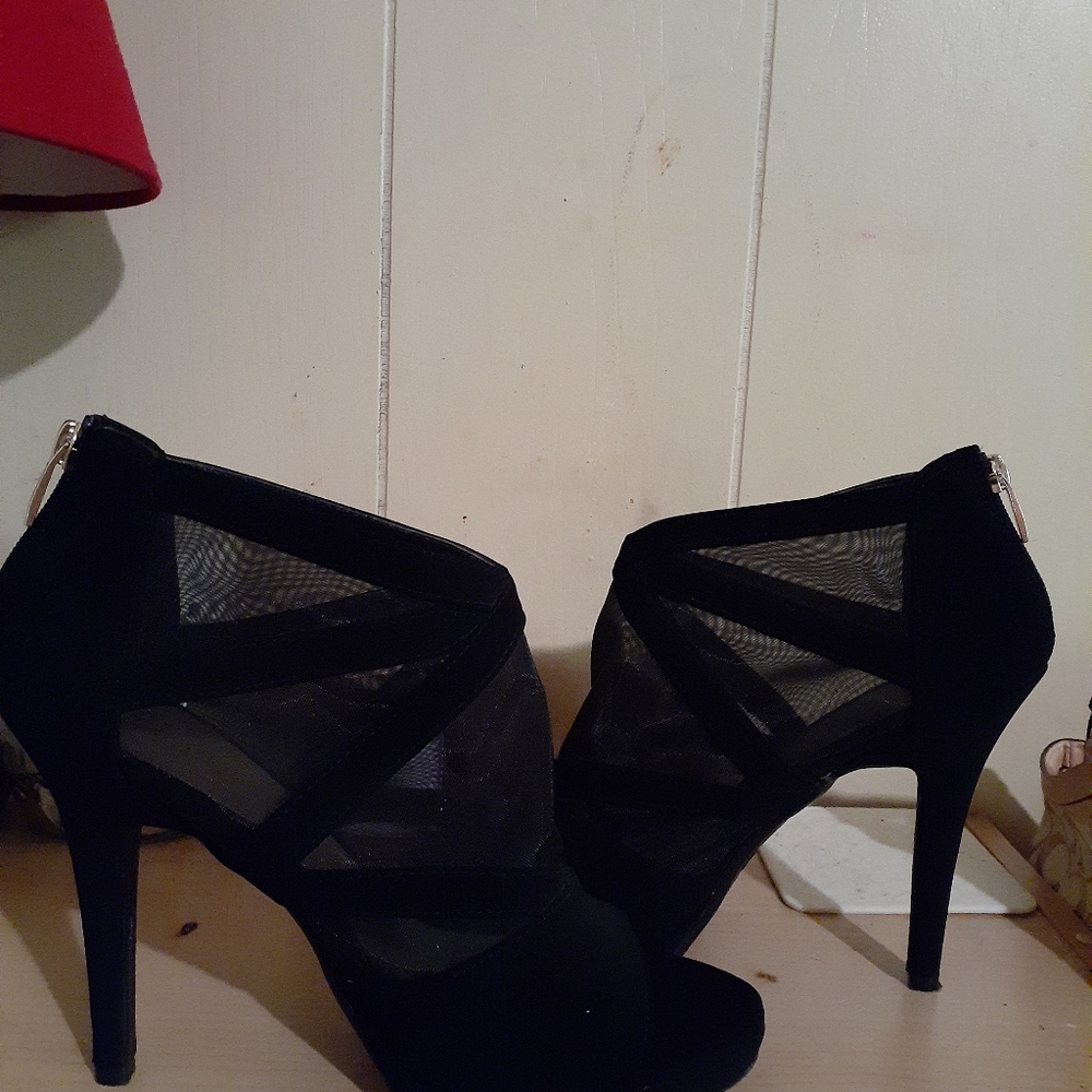 Ankle boots